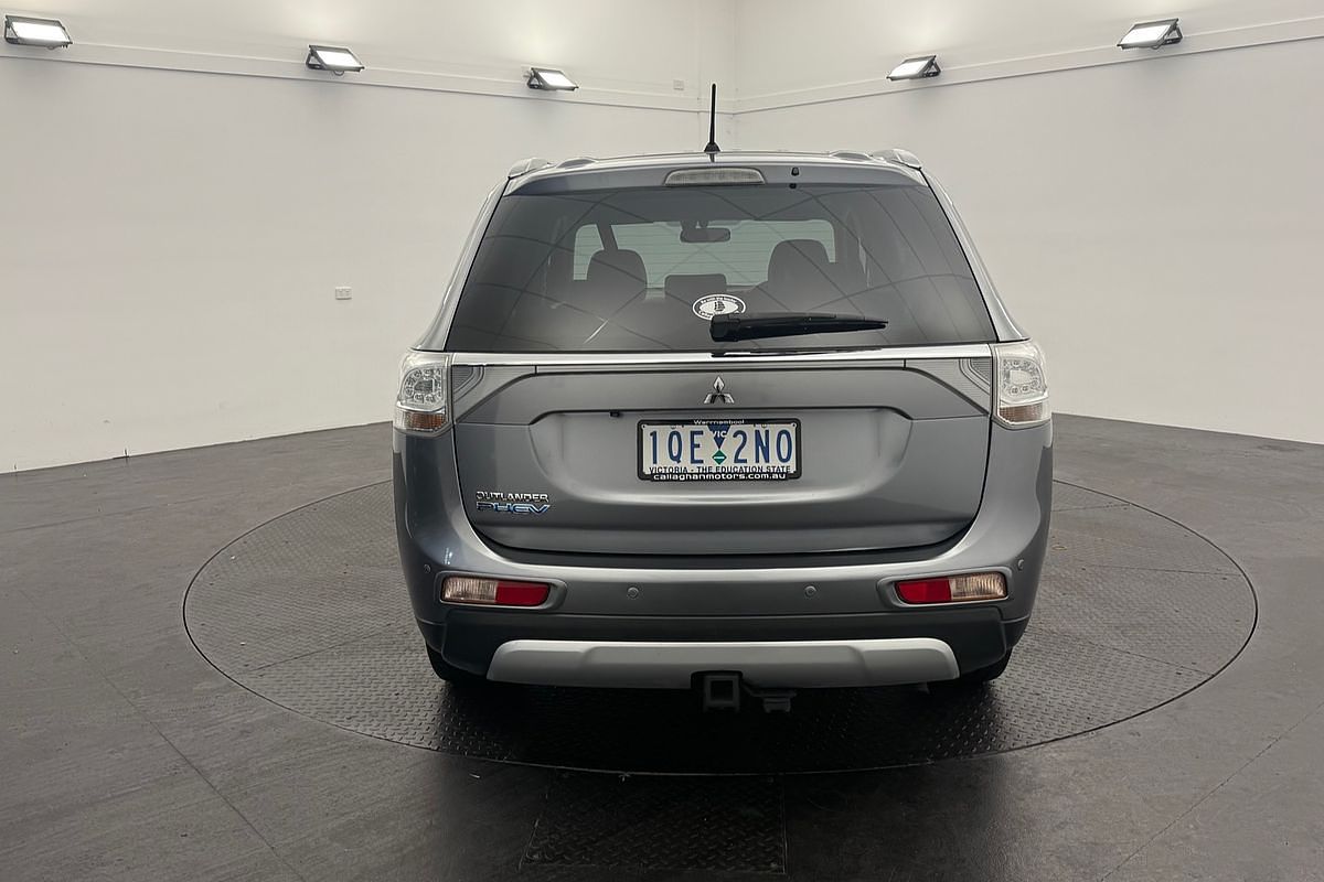 2014 Mitsubishi Outlander PHEV ZJ