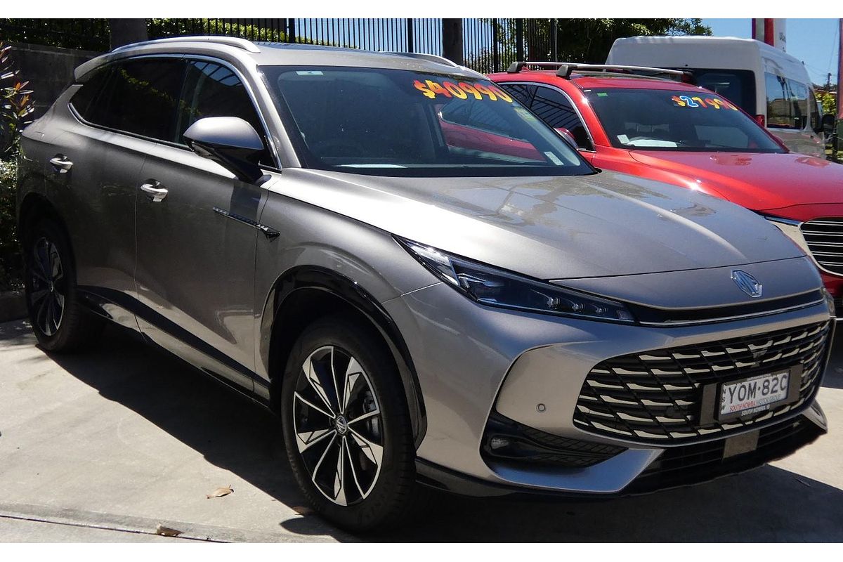 2025 MG HS Essence AS33