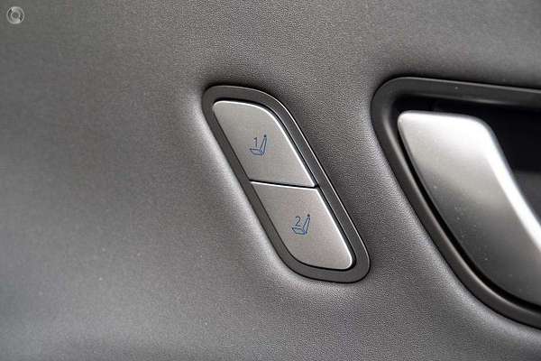 2025 Hyundai Kona Premium SX2.V3