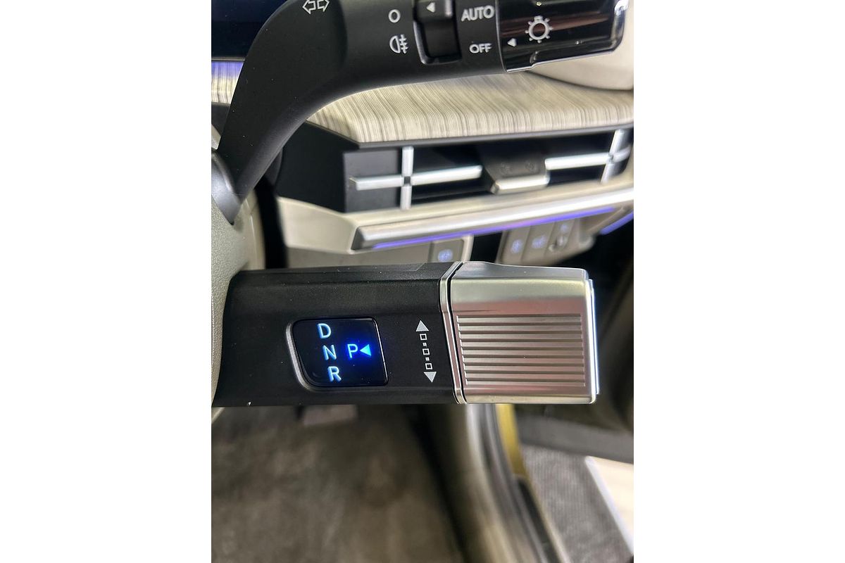 2025 Hyundai Santa Fe Calligraphy MX5.V1