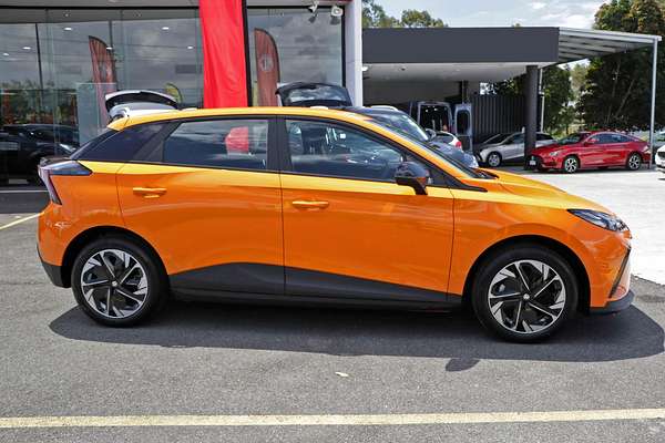 2024 MG MG4 Essence 64 MEH32