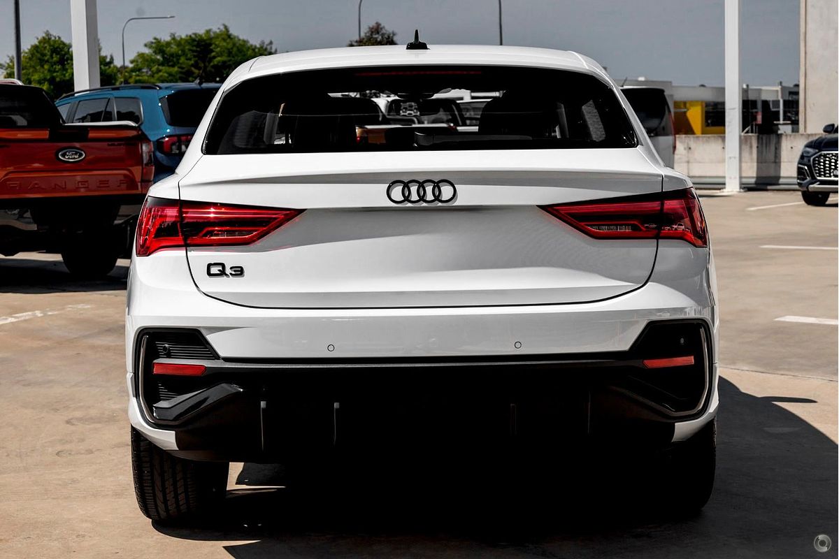 2025 Audi Q3 35 TFSI S line edition F3