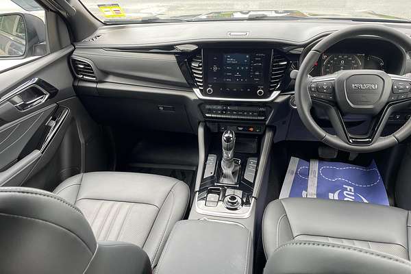 2025 Isuzu MU-X LS-T