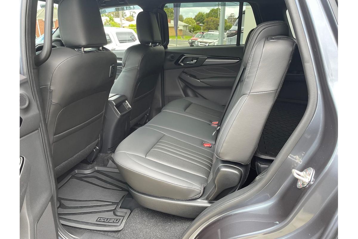 2025 Isuzu MU-X LS-T