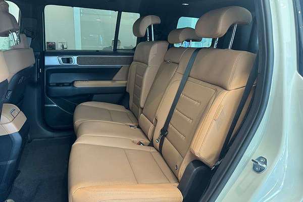 2025 Hyundai Santa Fe Hybrid Calligraphy MX5.V2