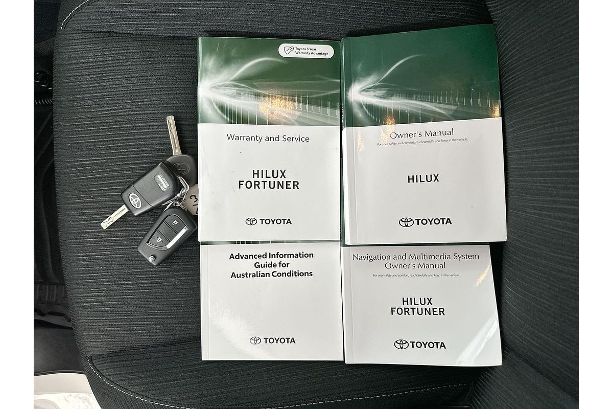 2022 Toyota Hilux SR GUN126R 4X4