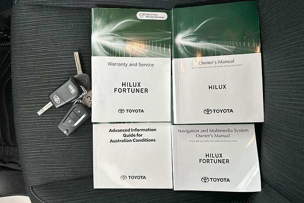 2022 Toyota Hilux SR GUN126R 4X4