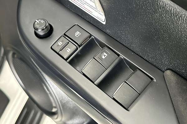 2022 Toyota Hilux SR GUN126R 4X4