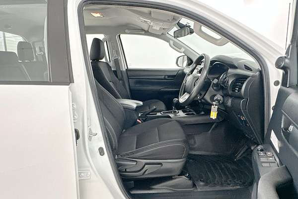 2022 Toyota Hilux SR GUN126R 4X4