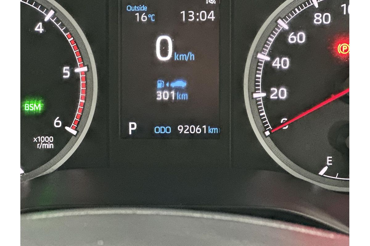 2021 Toyota Hiace Commuter GDH322R ELWB High Roof