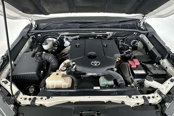 2022 Toyota Hilux SR GUN126R 4X4