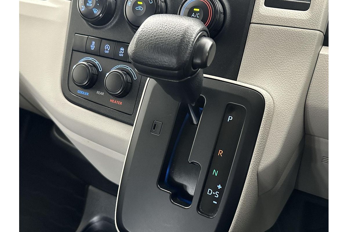 2021 Toyota Hiace Commuter GDH322R ELWB High Roof