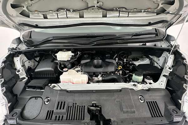 2021 Toyota Hiace Commuter GDH322R ELWB High Roof