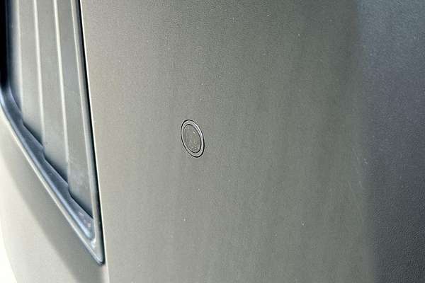 2021 Toyota Hiace Commuter GDH322R ELWB High Roof