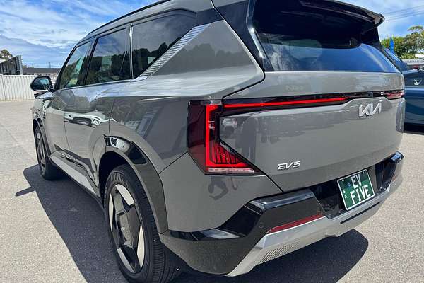 2025 Kia EV5 Earth OVc