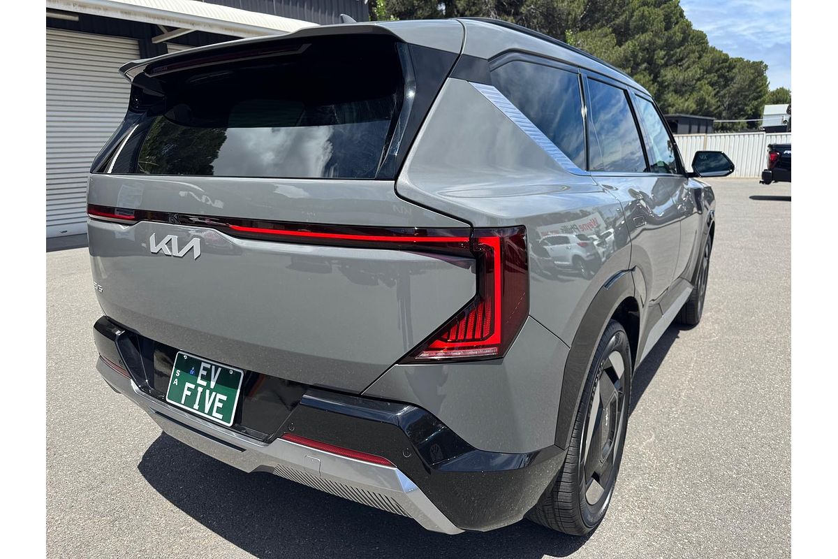 2025 Kia EV5 Earth OVc