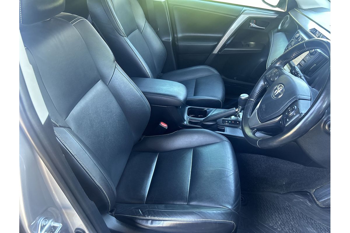 2018 Toyota RAV4 Cruiser ASA44R