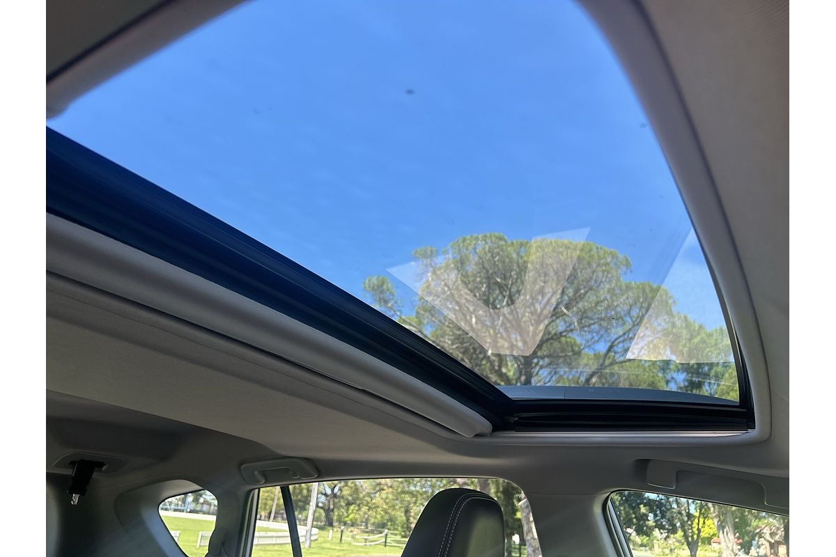 2018 Toyota RAV4 Cruiser ASA44R