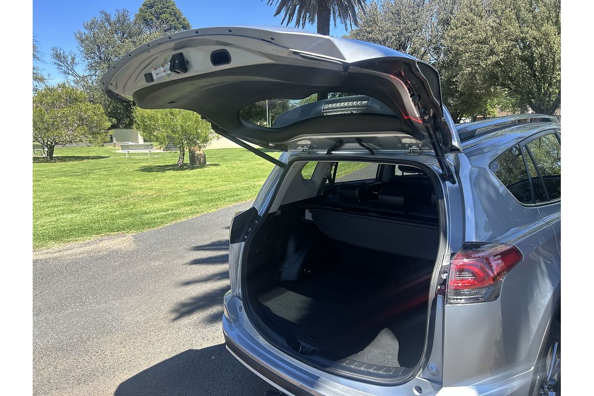 2018 Toyota RAV4 Cruiser ASA44R