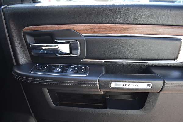 2019 RAM 1500 Laramie DS 4X4 SWB