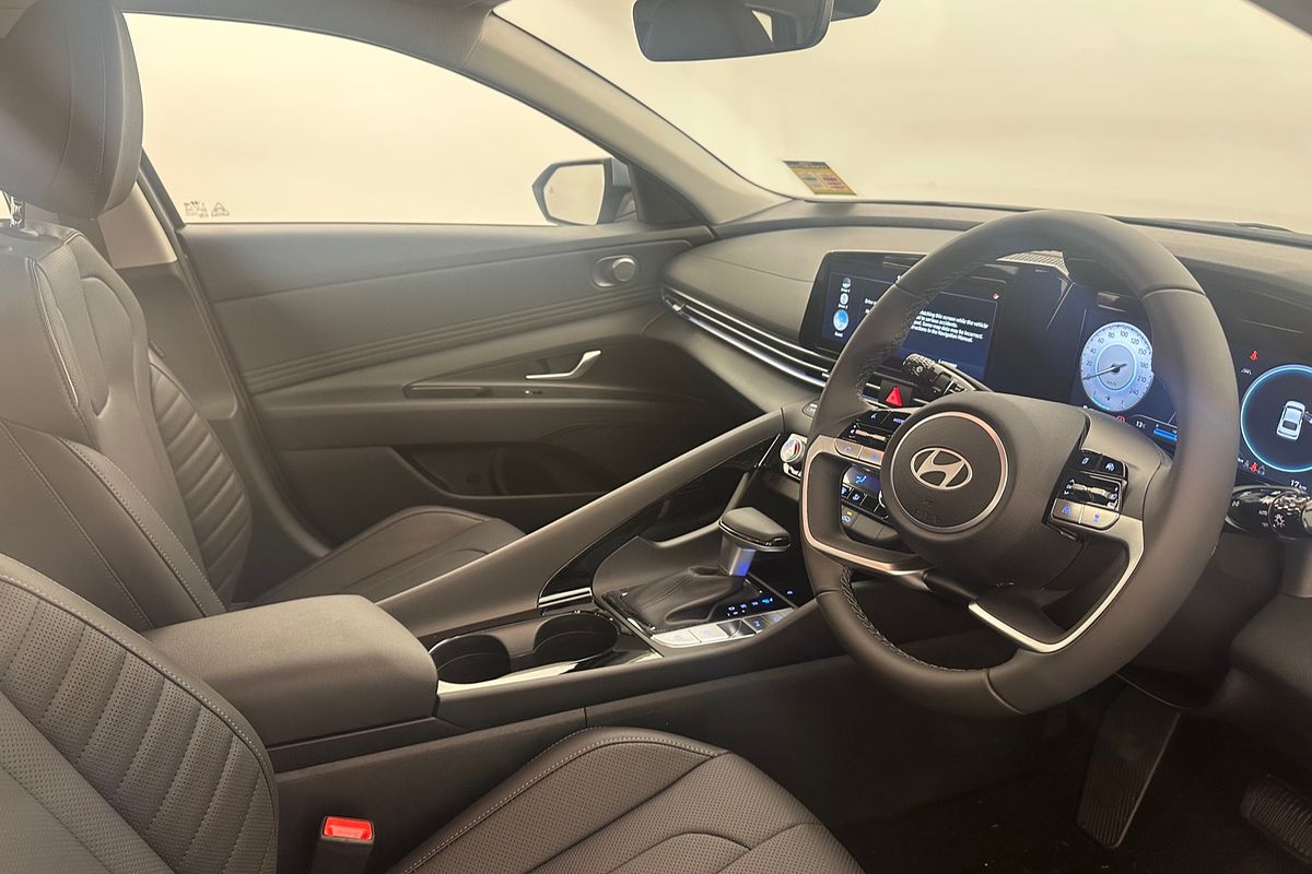 2025 Hyundai i30 Elite CN7.V2