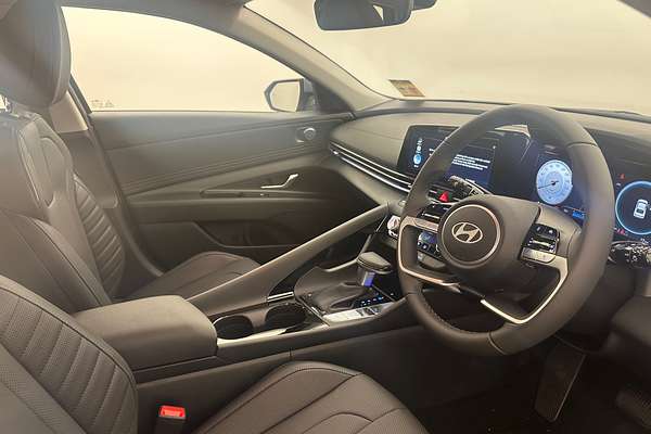 2025 Hyundai i30 Elite CN7.V2