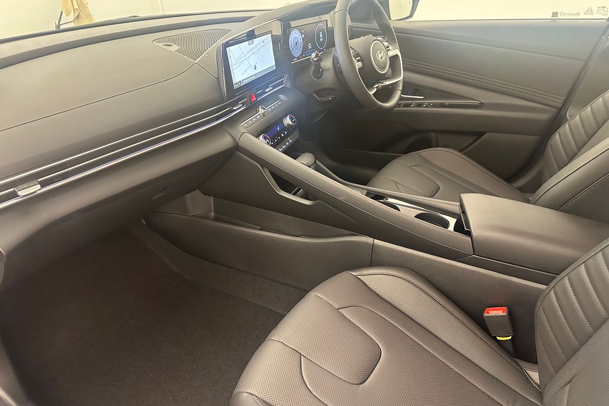 2025 Hyundai i30 Elite CN7.V2