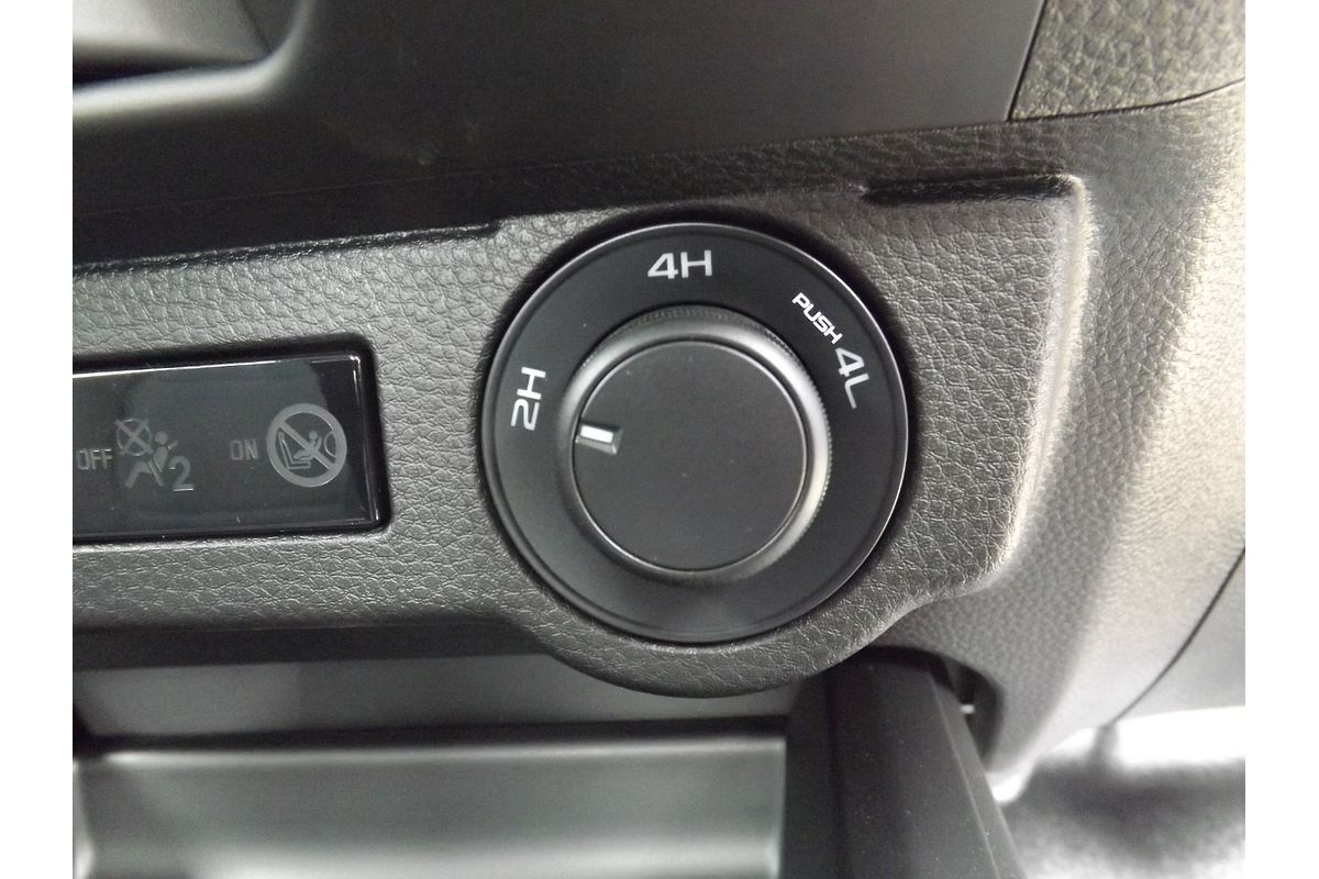 2025 Isuzu D-MAX SX High Ride Rear Wheel Drive