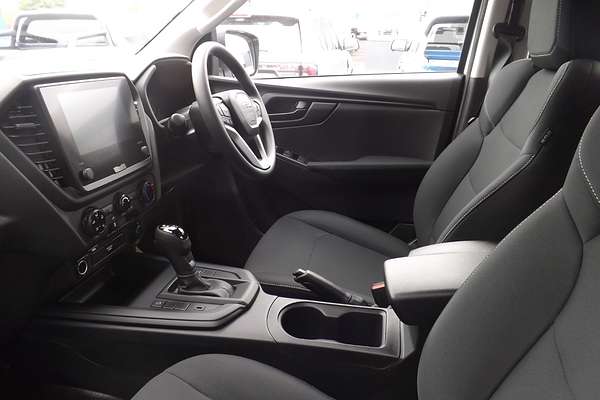 2025 Isuzu D-MAX SX High Ride Rear Wheel Drive