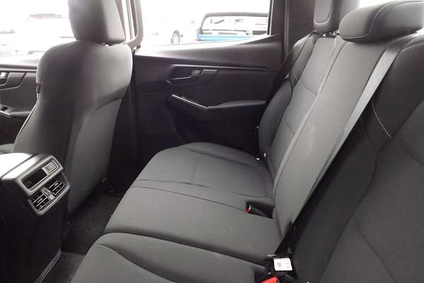 2025 Isuzu D-MAX SX High Ride Rear Wheel Drive