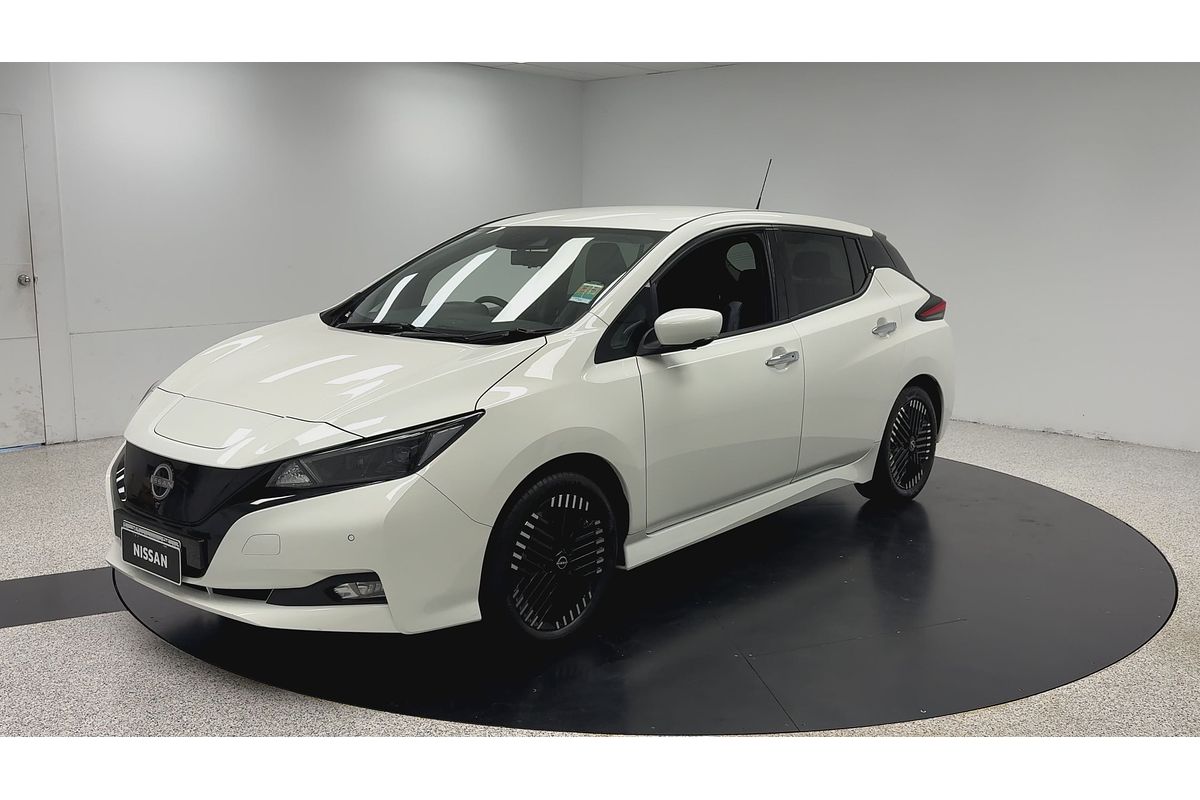 2022 Nissan LEAF e+ ZE1