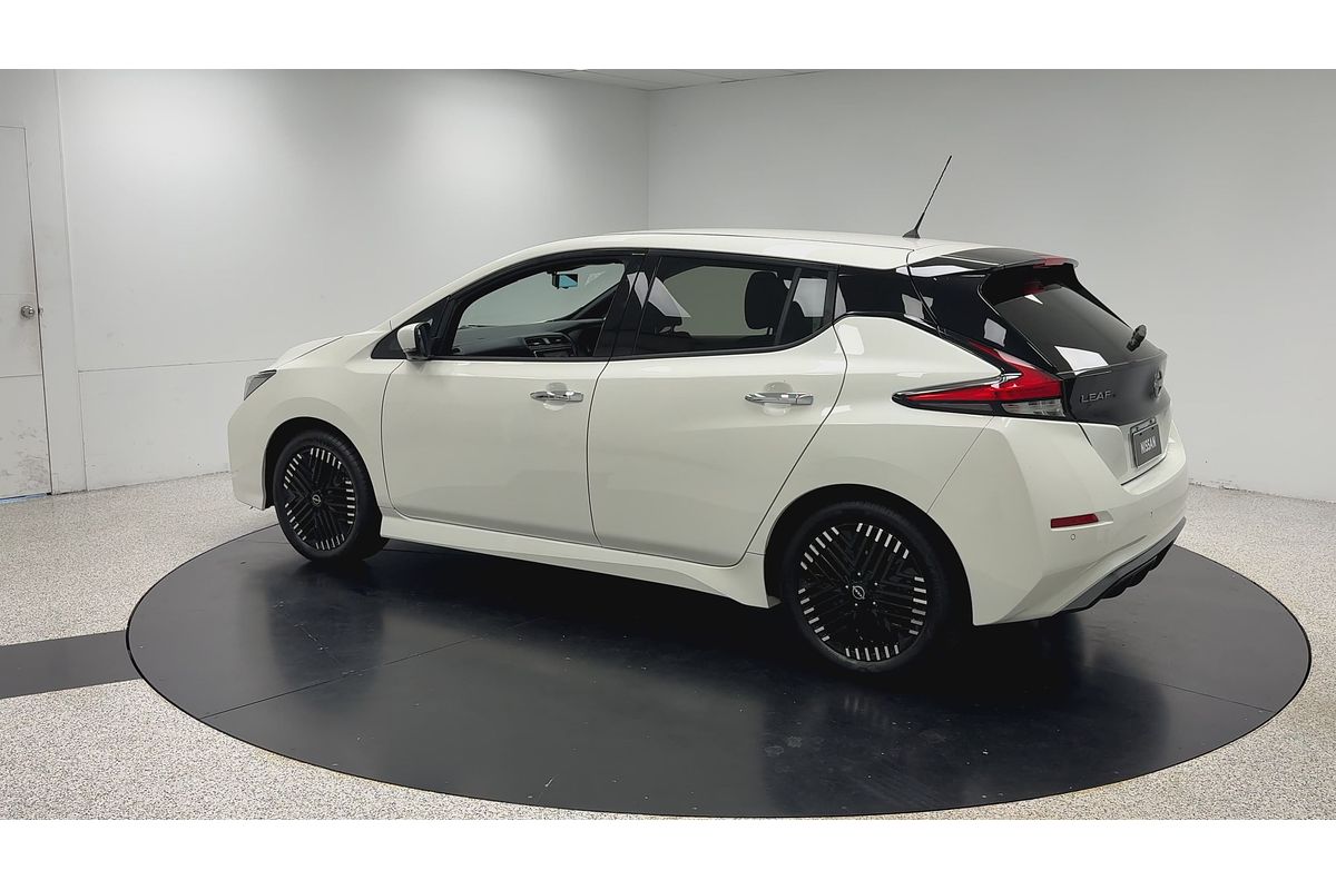 2022 Nissan LEAF e+ ZE1