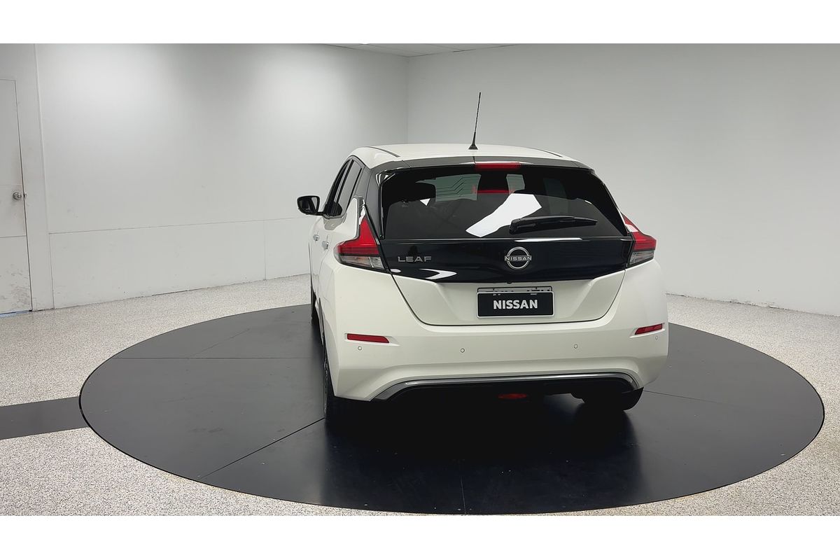 2022 Nissan LEAF e+ ZE1