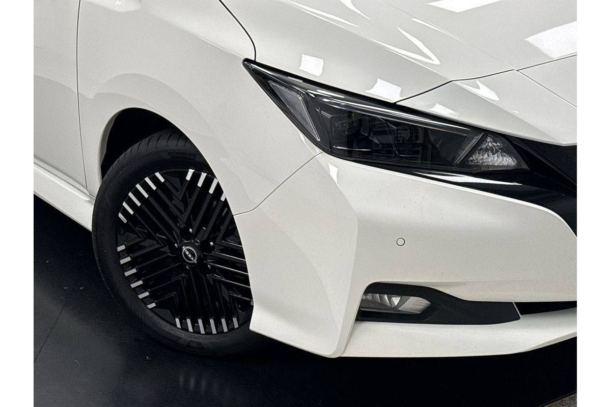 2022 Nissan LEAF e+ ZE1