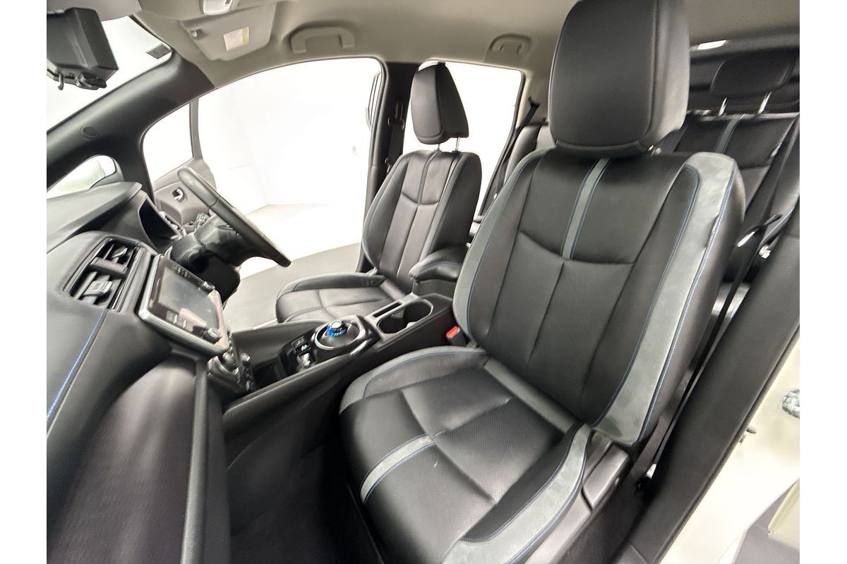 2022 Nissan LEAF e+ ZE1