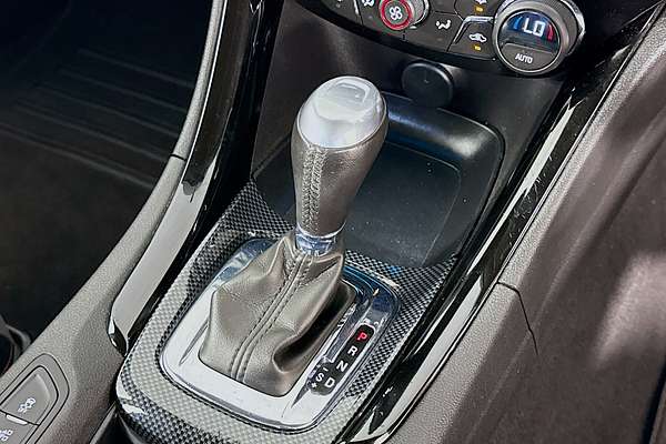 2016 Holden Commodore SV6 Black VF Series II