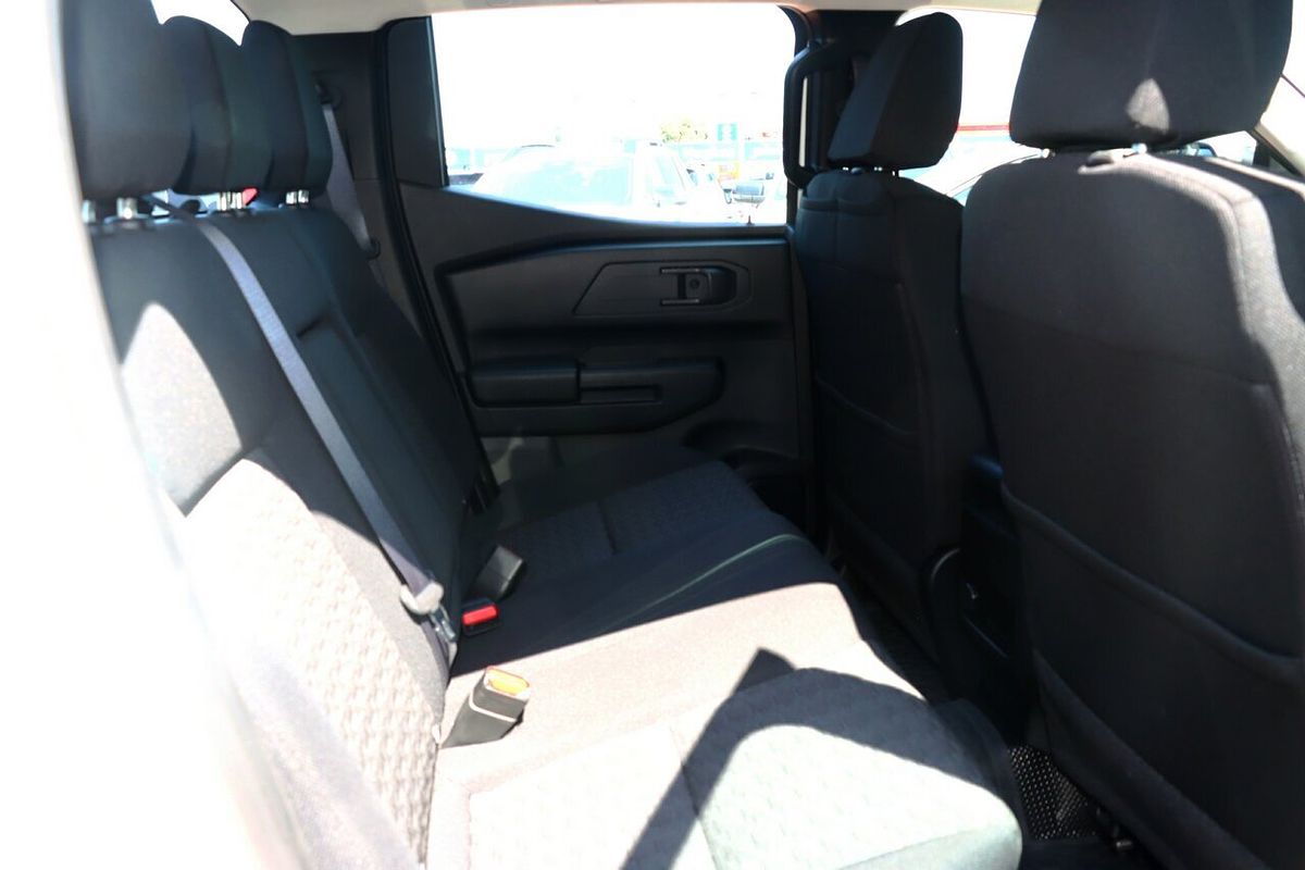 2025 Mitsubishi Triton GLX MV 4X4