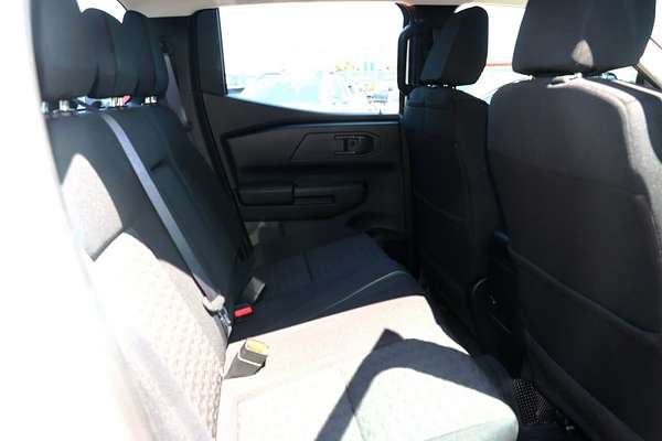 2025 Mitsubishi Triton GLX MV 4X4