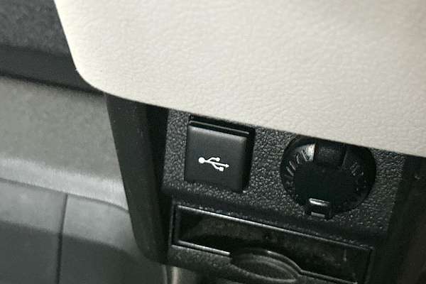 2021 Toyota Hiace Commuter GDH322R ELWB High Roof