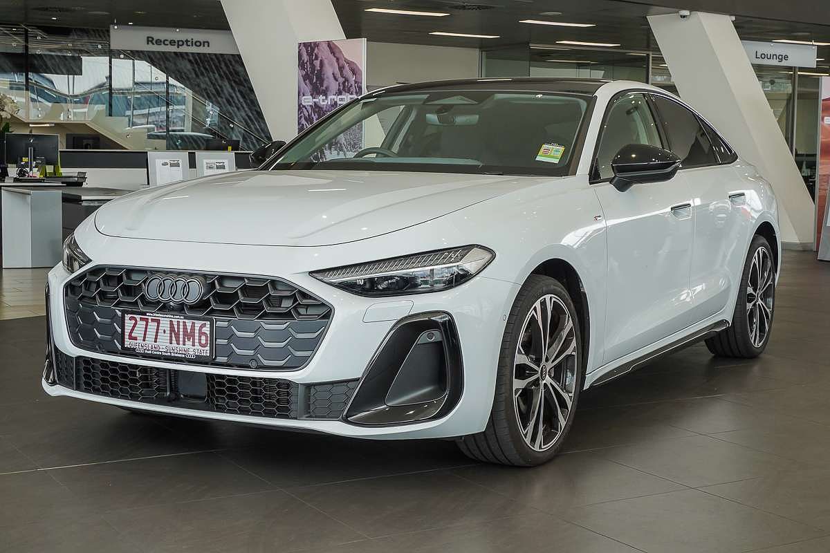 2025 Audi A5 TFSI 150kW S line B10