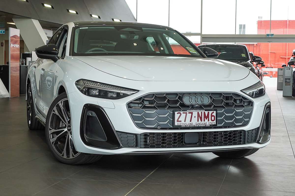 2025 Audi A5 TFSI 150kW S line B10