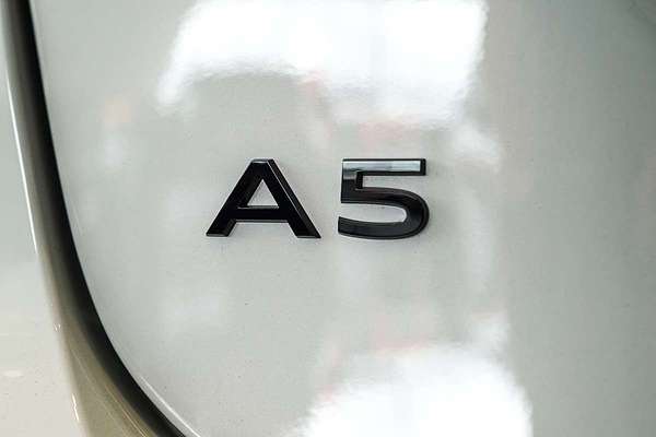 2025 Audi A5 TFSI 150kW S line B10