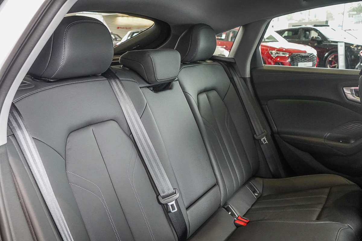 2025 Audi A5 TFSI 150kW S line B10