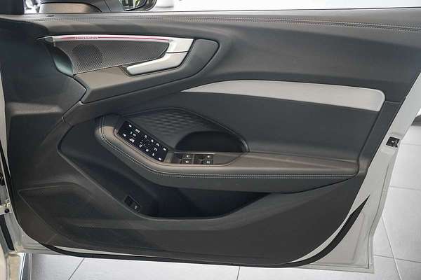 2025 Audi A5 TFSI 150kW S line B10