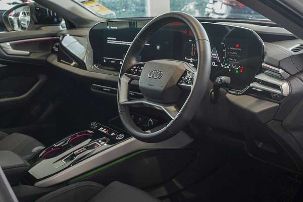 2025 Audi A5 TFSI 150kW S line B10