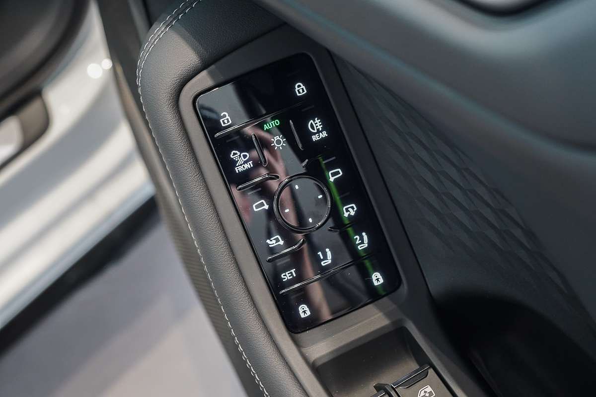 2025 Audi A5 TFSI 150kW S line B10