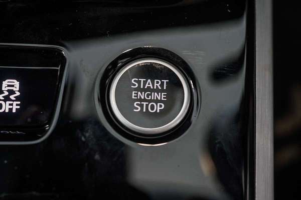 2025 Audi A5 TFSI 150kW S line B10