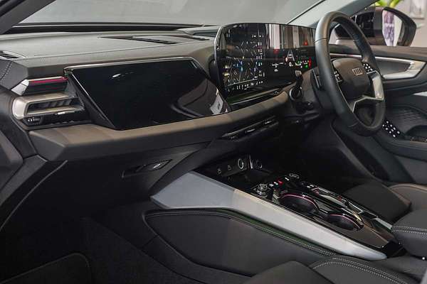 2025 Audi A5 TFSI 150kW S line B10