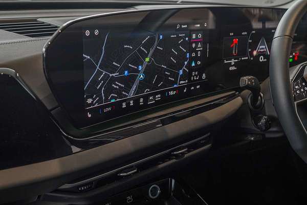 2025 Audi A5 TFSI 150kW S line B10