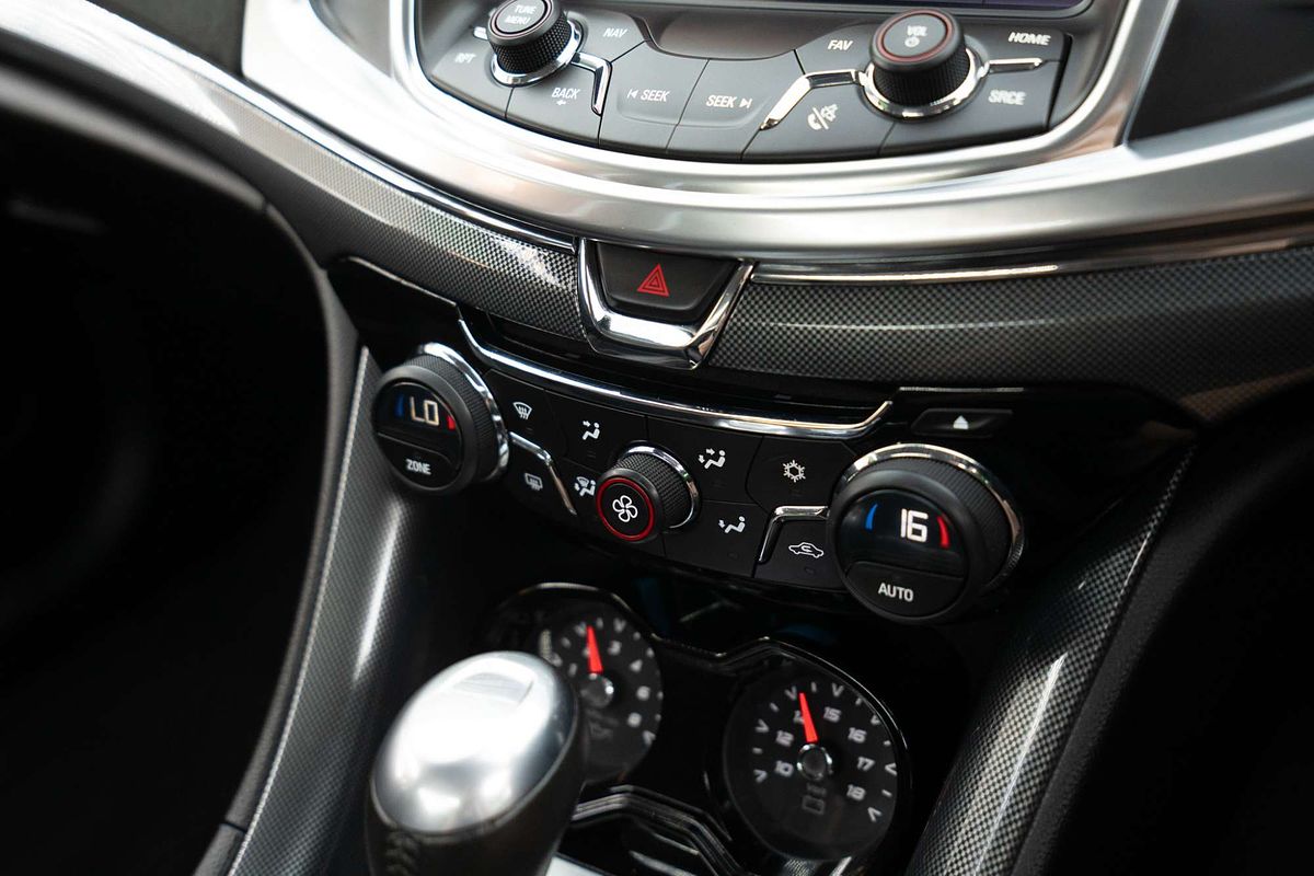 2014 Holden Special Vehicles Maloo R8 GEN-F Rear Wheel Drive